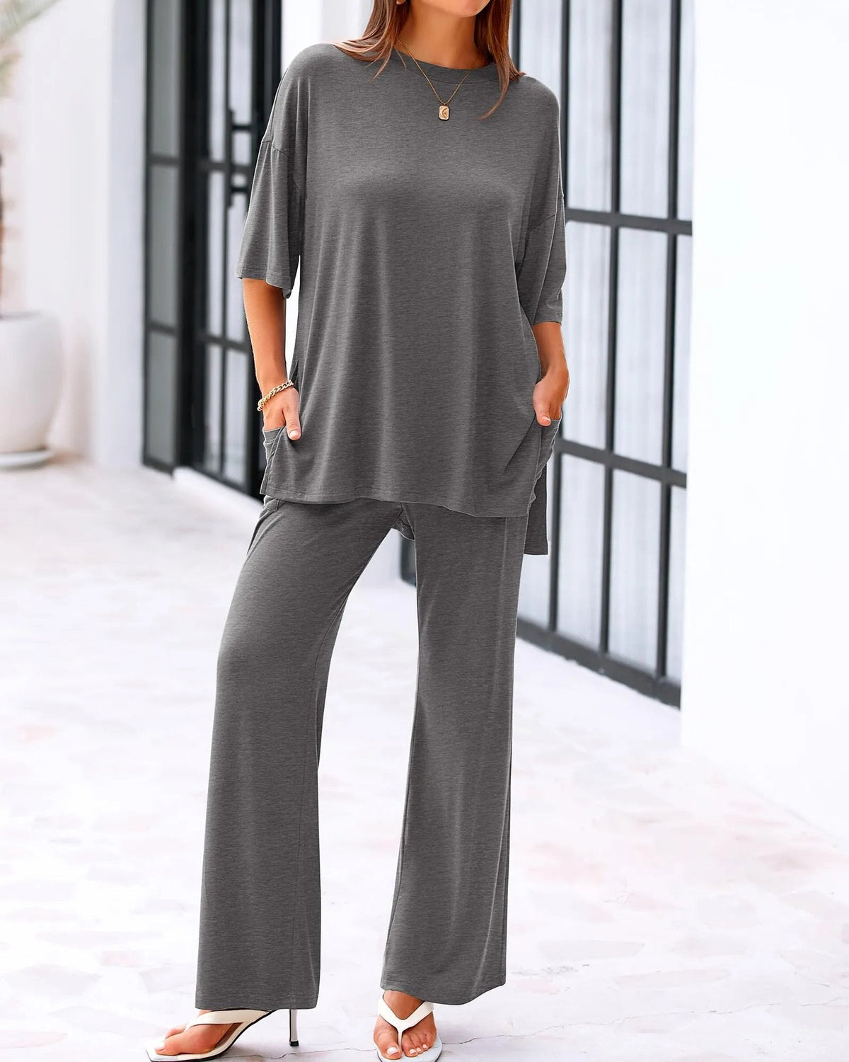 Loose-Fit 2-Piece Set – Short Sleeve Top & Wide-Leg Pants with Pockets