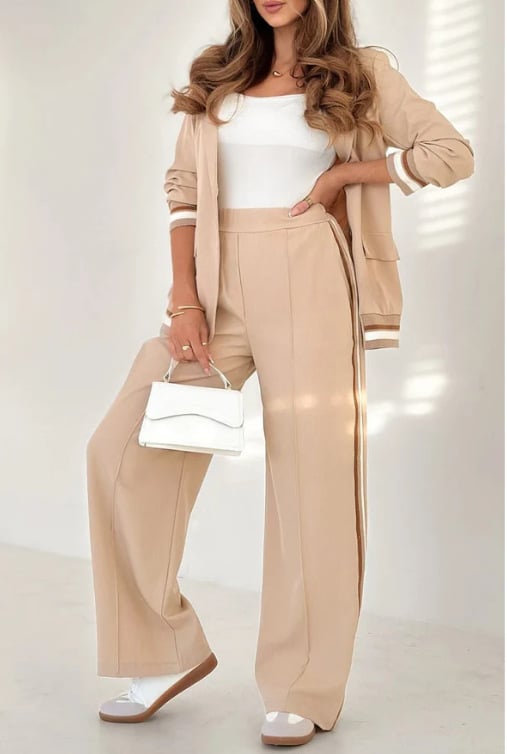 Soft Tailored Blazer & Wide-Leg Pants Set