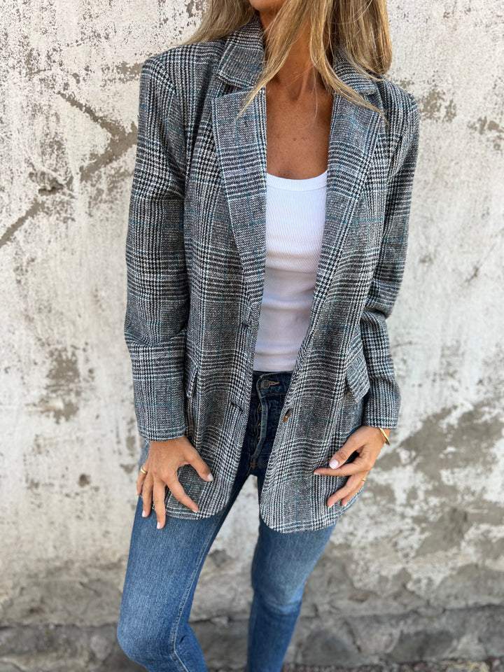 Soft Plaid Blazer – Notched Lapel, Side Pockets