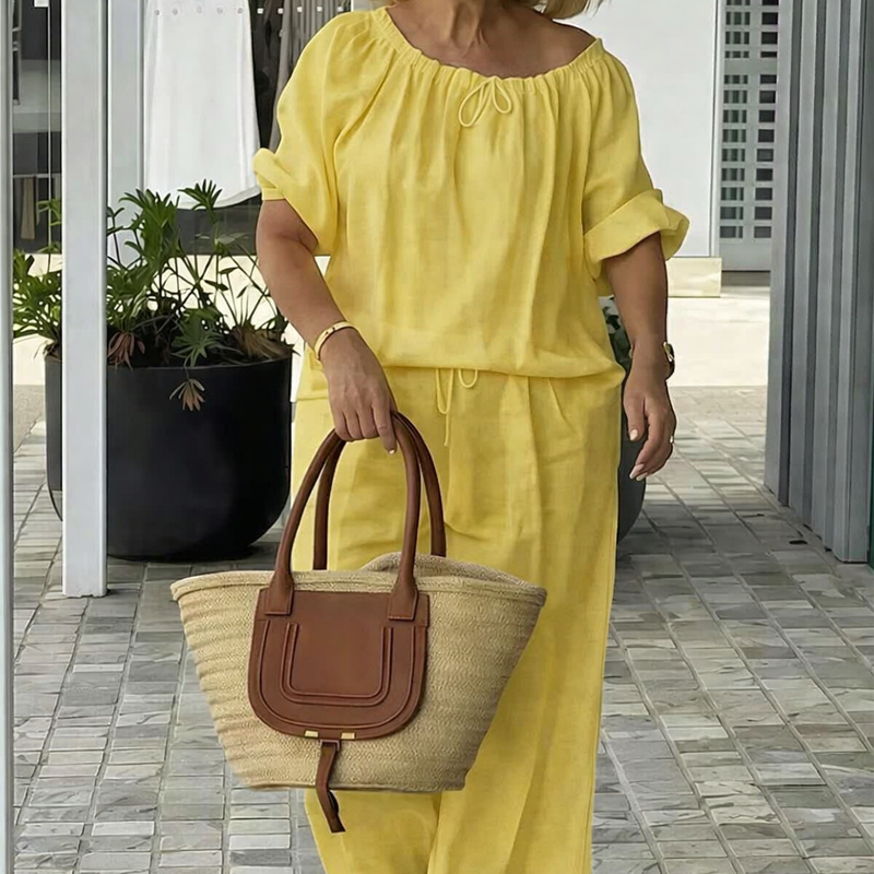 Drawstring Wide-Leg Lounge Set – Adjustable Top & Pockets
