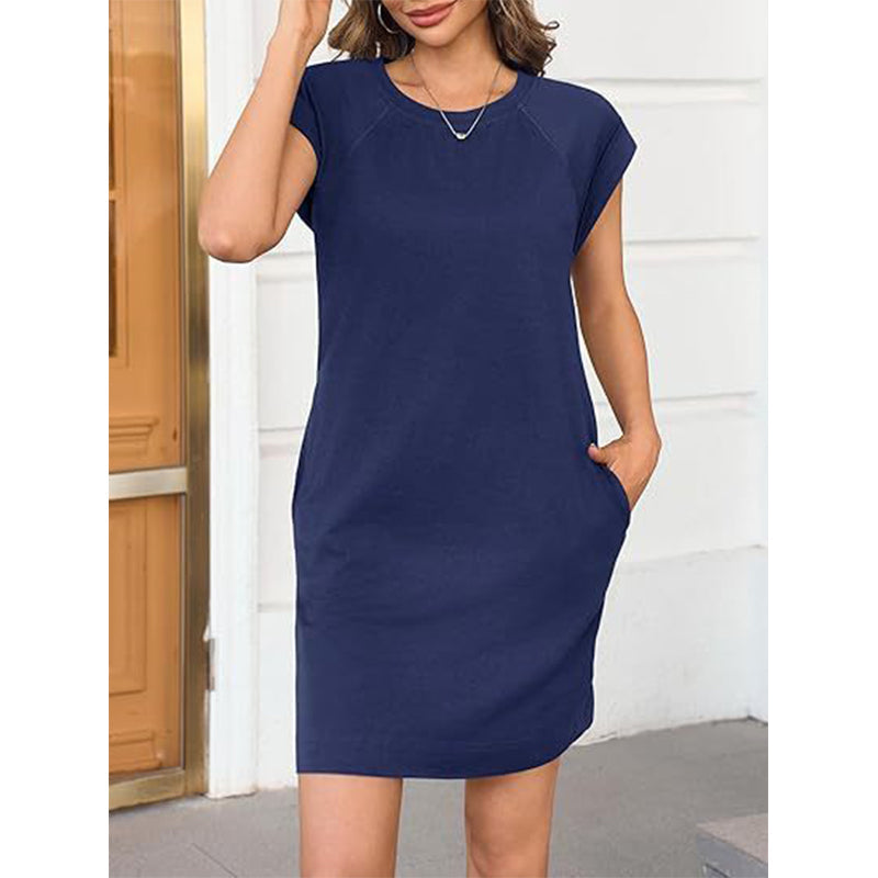 The Clio Dress – A Classic Crew Neck That Goes With Everything
